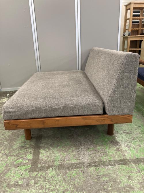 MasterWal (マスターウォール) 2人掛けソファー 2024年製造 グレー CHILL