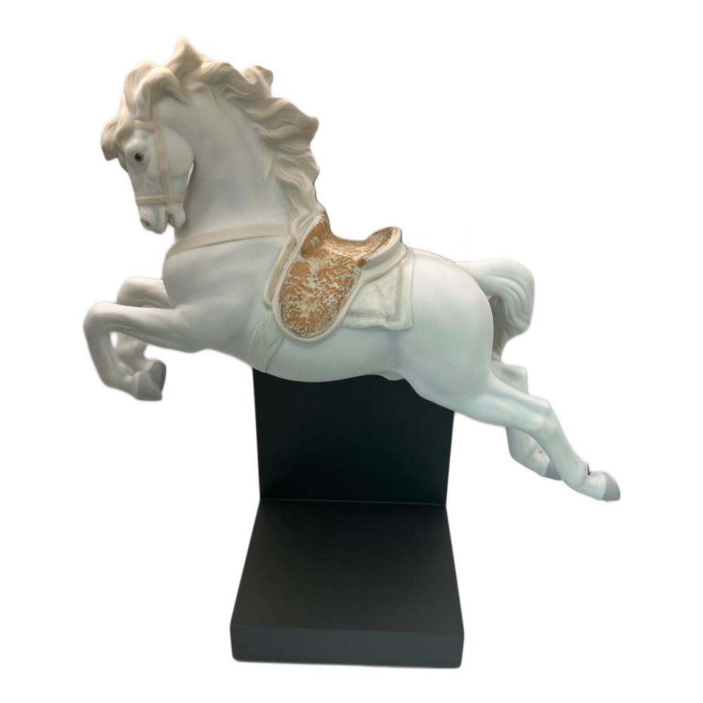 LLADRO (リヤドロ) フィギュリン 01018253 挑戦｜トレファクONLINE