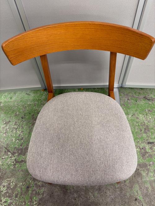 UNICO (ウニコ) ダイニングチェアー TOVE chair ブラウン×ライトグレー UNICO (ウニコ) ダイニングチェアー TOVE chair ブラウン×ライトグレー