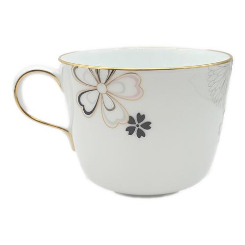 大倉陶園 (オオクラトウエン) カップ&ソーサー 花あられ