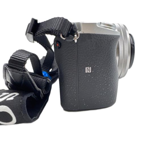 SONY (ソニー) ミラーレスカメラ α6400 ダブルズームレンズキット