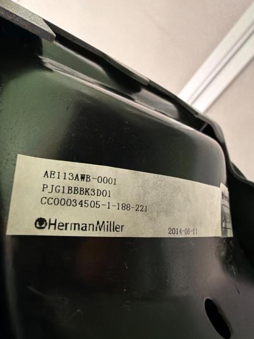 Herman Miller (ハーマンミラー) ワークチェアー AE113AWB-0001 PJG1BBBK3D01 ブラック アーロンチェア