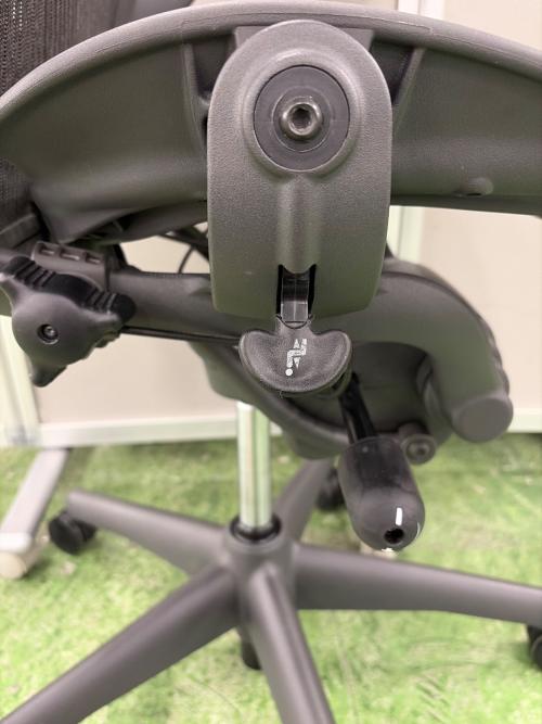 Herman Miller (ハーマンミラー) ワークチェアー AE113AWB-0001 PJG1BBBK3D01 ブラック アーロンチェア