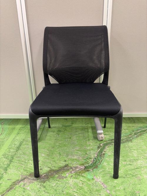 Vitra (ヴィトラ) カンファレンスチェア ブラック メダスリム