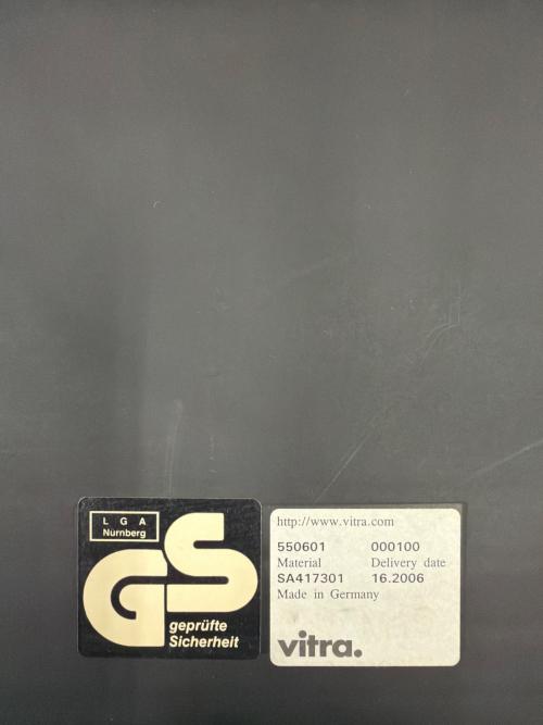 Vitra (ヴィトラ) カンファレンスチェア ブラック メダスリム