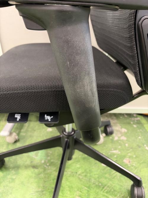 オカムラ オフィスチェア JOTFA308 ブラック