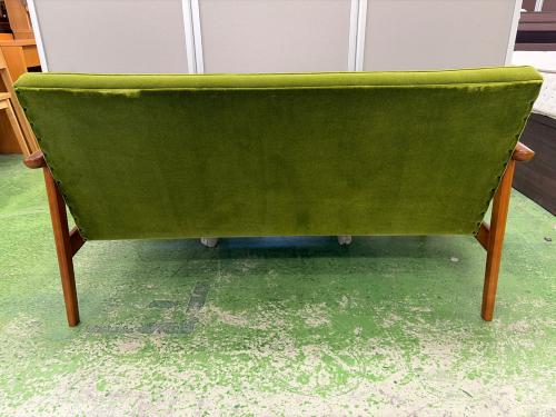 カリモク60 (カリモクロクマル) 2人掛けソファー W36173QW  モケットグリーン Kチェア