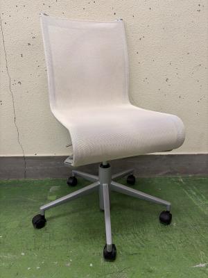 ALIAS (エイリアス) オフィスチェア キャスター劣化有 Cassina IXC.取り扱い ホワイト ローリングフレーム