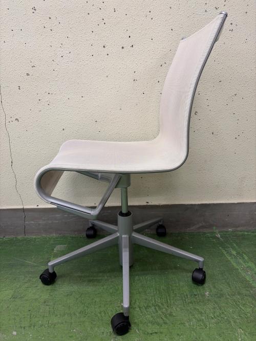 ALIAS (エイリアス) オフィスチェア キャスター劣化有 Cassina IXC.取り扱い ホワイト ローリングフレーム