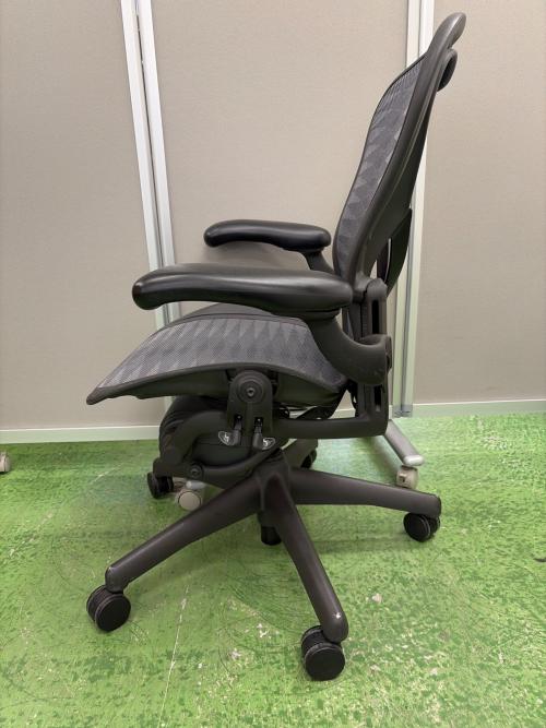 Herman Miller (ハーマンミラー) アーロンチェア クラシック Bサイズ　グラファイトベース ポスチャーフィットフル装備 AE113AWBPJG1BBBK4M02