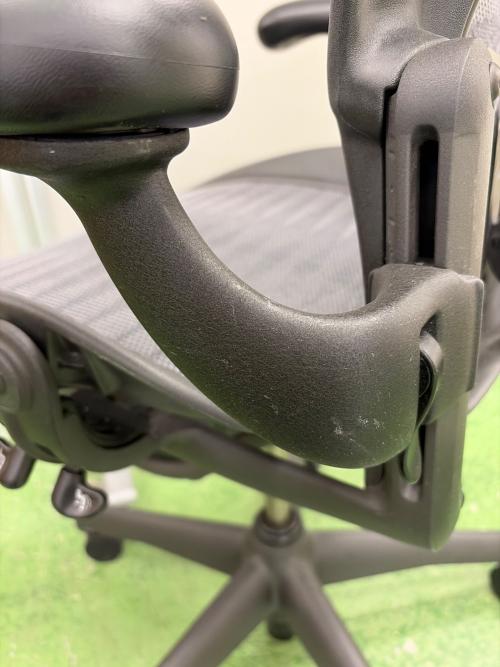 Herman Miller (ハーマンミラー) アーロンチェア クラシック Bサイズ　グラファイトベース ポスチャーフィットフル装備 AE113AWBPJG1BBBK4M02
