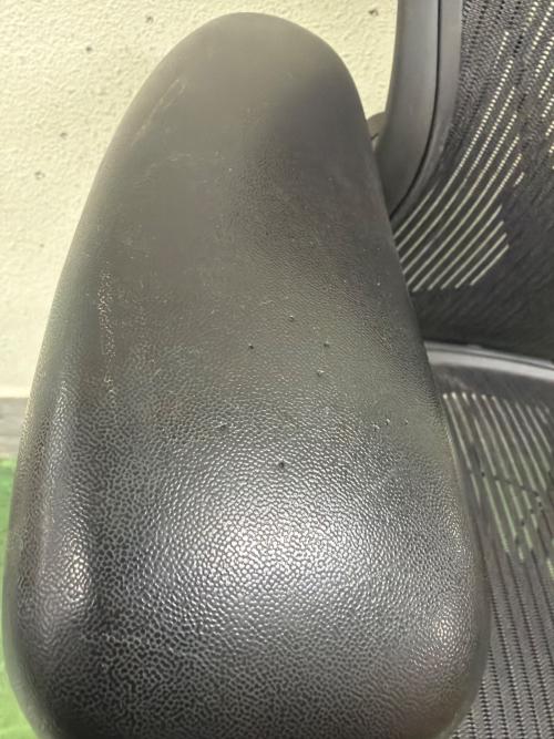 Herman Miller (ハーマンミラー) アーロンチェア クラシック ポスチャーフィット グラファイトベース  ブラック