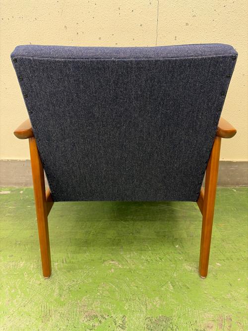 カリモク60 (カリモクロクマル) Kチェア　１シーター ネイビー