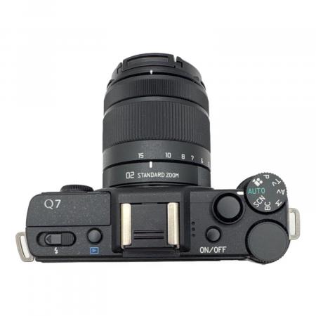PENTAX (ペンタックス) ミラーレス一眼カメラ Q7｜トレファクONLINE