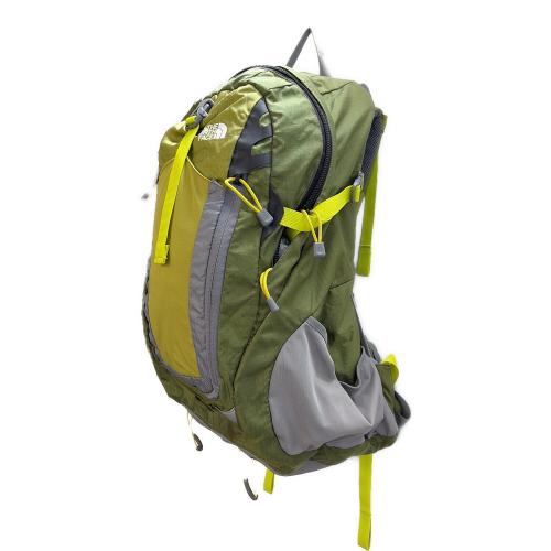 THE NORTH FACE (ザ ノース フェイス) バックパック INTERVAL 30 グリーン