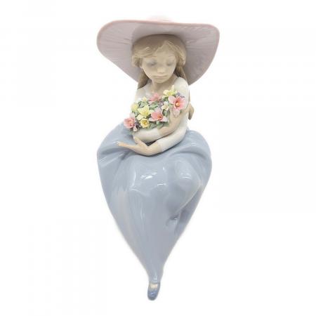 ✾LLADRO✾花と少女「花の香りに包まれて」✾美品 LIADRO (リヤドロ) インテリア小物 花の香りに包まれて｜トレファクONLINE