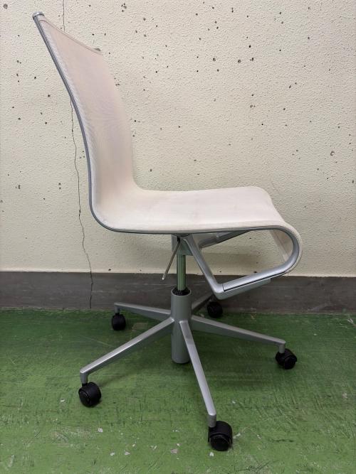 ALIAS (エイリアス) オフィスチェア キャスター劣化有 Cassina IXC.取り扱い ホワイト ローリングフレーム