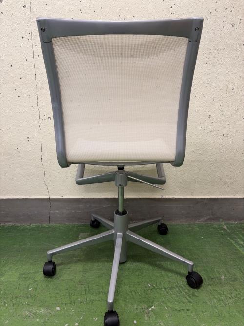 ALIAS (エイリアス) オフィスチェア キャスター劣化有 Cassina IXC.取り扱い ホワイト ローリングフレーム