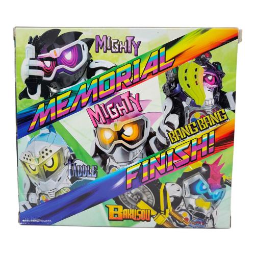 仮面ライダーエグゼイド (カメンライダーエグゼイド) DX仮面ライダーエグゼイド メモリアルフィニッシュガシャットセット 仮面ライダー