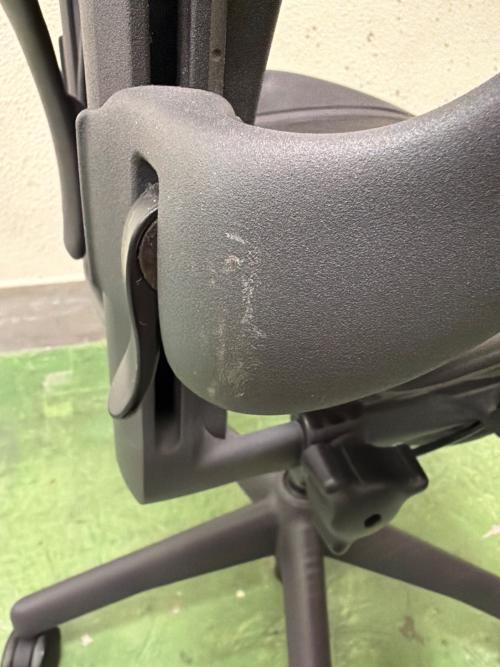 Herman Miller (ハーマンミラー)　アーロンチェア AE113AWB-0001 Bサイズポスチャーフィットフル装備 クラシックモデル ブラック