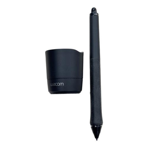 wacom (ワコム) ペンタブレット CINTIQ 22HD