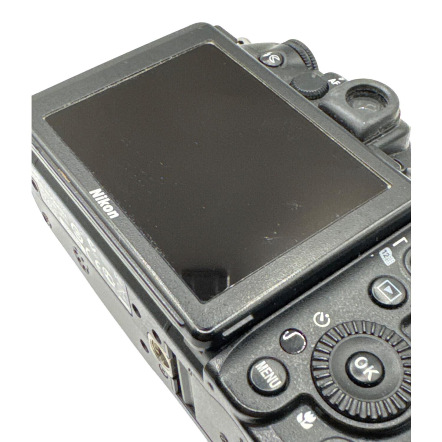 Nikon (ニコン) コンパクトデジタルカメラ COOLPIX P7100｜トレファク