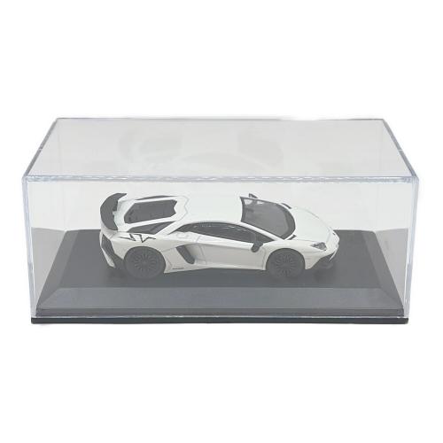 CAR-NEL (カーネル) 1/43CAR-NEL ランボルギーニ アヴェンタドール SV モデルカー