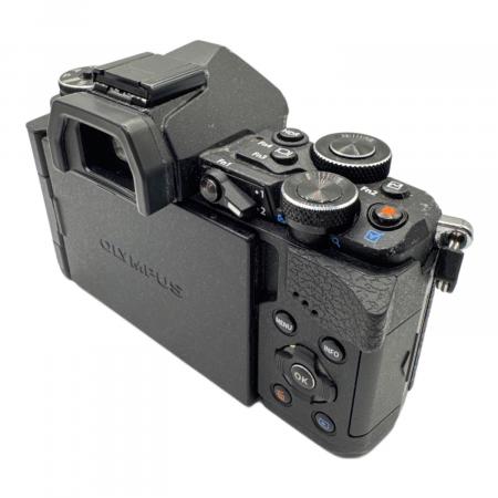 OLYMPUS (オリンパス) ミラーレス一眼カメラ E-M5 Mark II｜トレファク