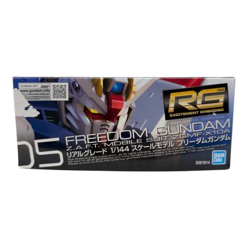 BANDAI (バンダイ) ZGMF-X10A ガンプラ