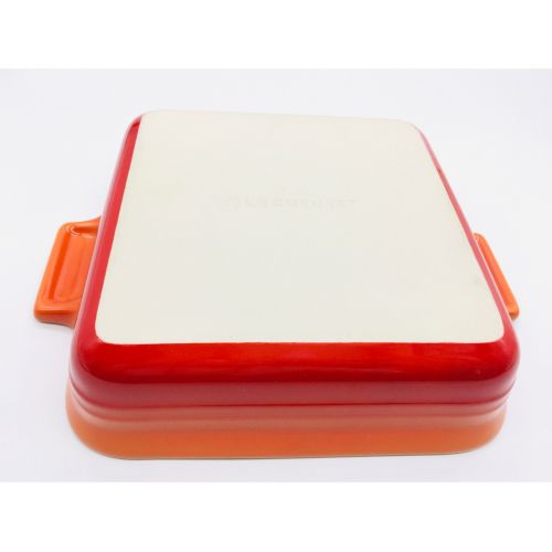 LE CREUSET (ルクルーゼ) スクエアディッシュ　24cm 未使用品