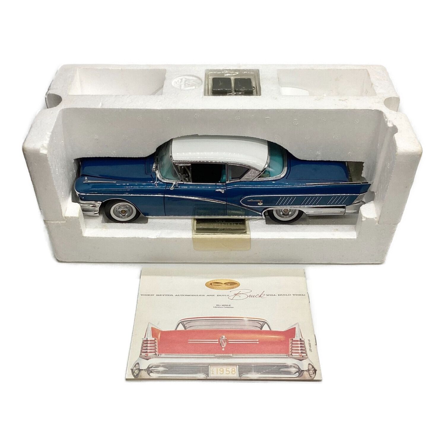 ダイキャストカー 1958 Buick Limited Riviera 1/18｜トレファクONLINE