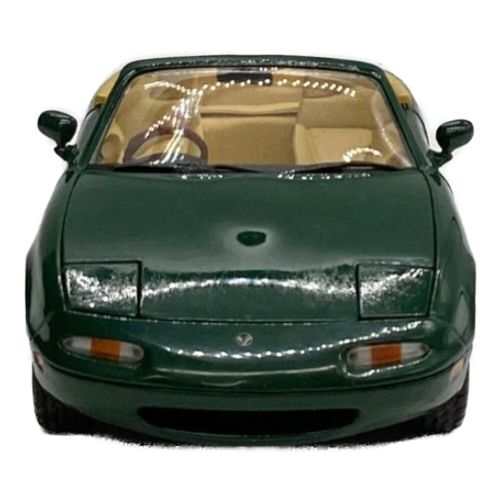 ダイキャストカー 1/18 EUNOS ROADSTER