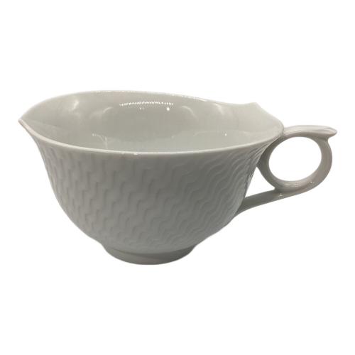 Meissen (マイセン) カップ&ソーサー 波の戯れホワイト