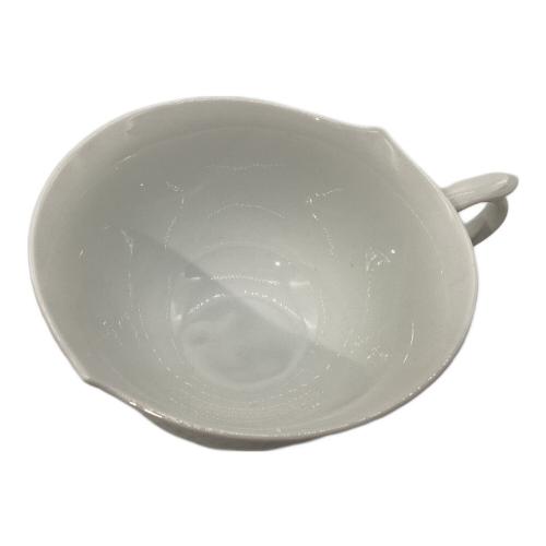 Meissen (マイセン) カップ&ソーサー 波の戯れホワイト