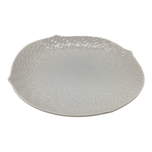 Meissen (マイセン) カップ&ソーサー 波の戯れホワイト