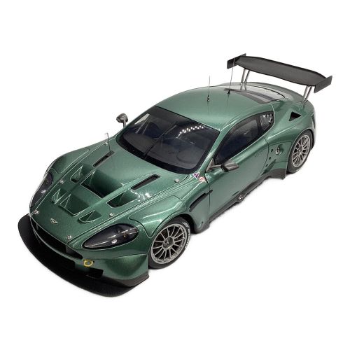 ダイキャストカー 1/18 Aston Martin DBR9 Plain Body Version