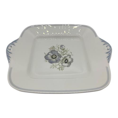 Wedgwood (ウェッジウッド) スクエアプレート グレンミスト