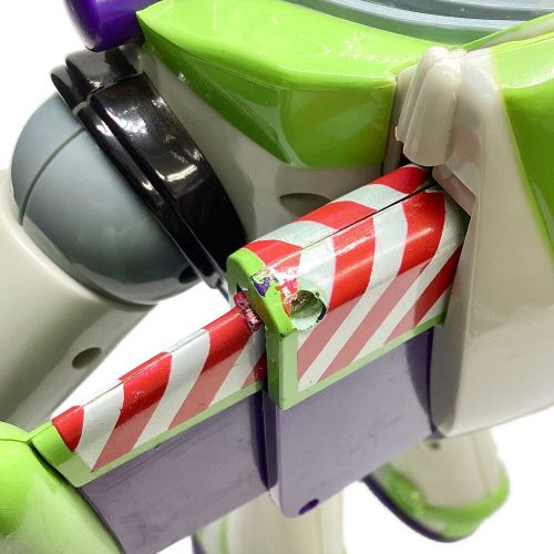 BUZZ LIGHTYEAR　TOY STOR