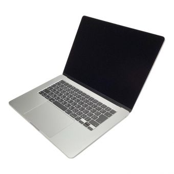 MacBook Air M2 2023年製 A2941