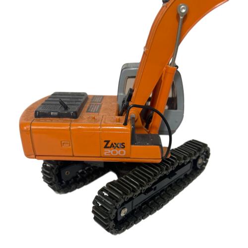 ZAXIS 200 1/40 モデルカー