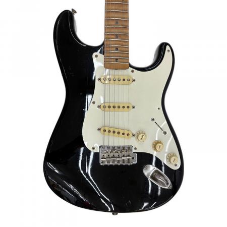 FENDER JAPAN (フェンダージャパン) ST57-65 スキャロップドmod