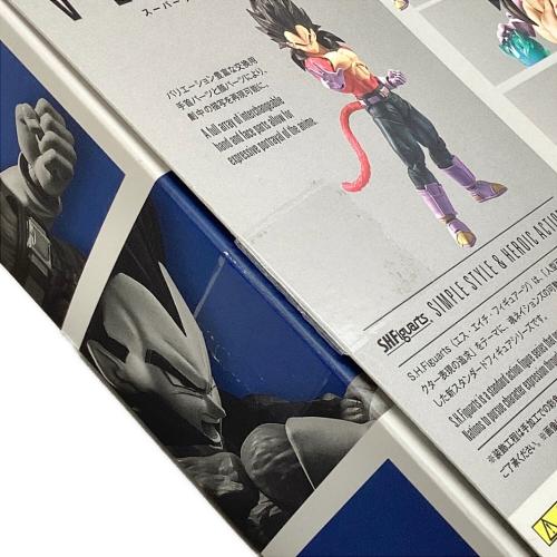 スーパーサイヤ人4 ベジータ ドラゴンボールGT S.H.Figuarts
