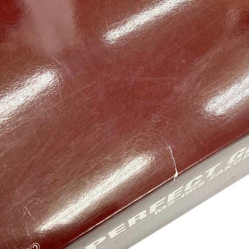 PERFECT GRADE　MS-06S ザクII シャア専用ザク