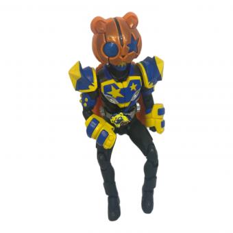S.H.Figuarts (エス・エイチ・フィギュアーツ) 仮面ライダーパンクジャック アクションフィギュア