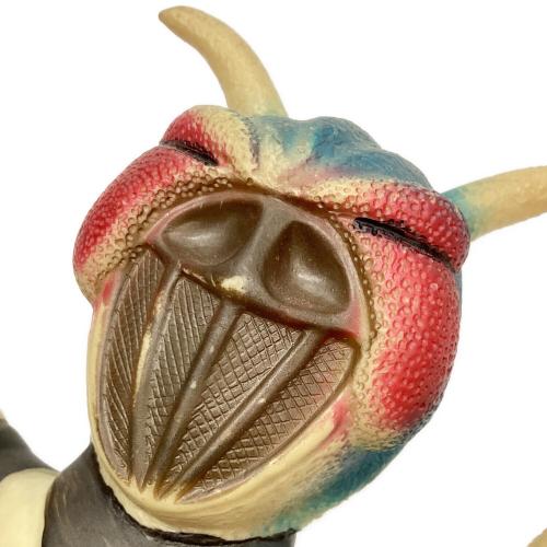 仮面ライダー 手おどり かまきり男 旧BANDAIロゴ