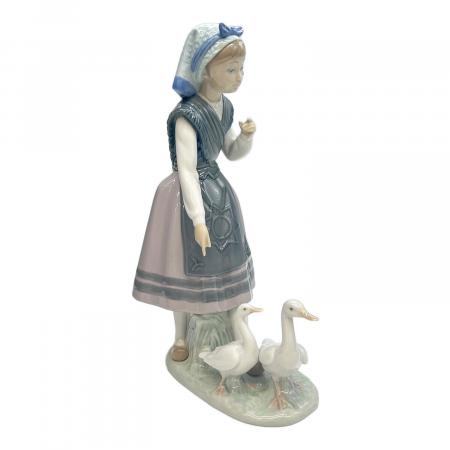 LLADRO (リヤドロ) フィギュリン 5202 少女と二匹のアヒル｜トレファク