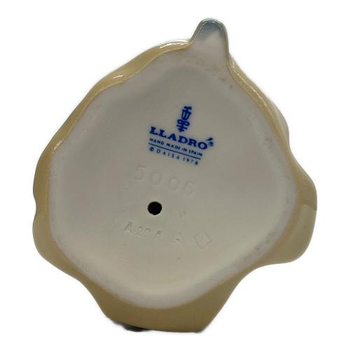 LLADRO (リヤドロ) フィギュリン 5006 いたずらな少女｜トレファクONLINE