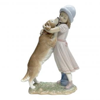 LLADRO (リヤドロ) フィギュリン 6903 心のこもった歓迎