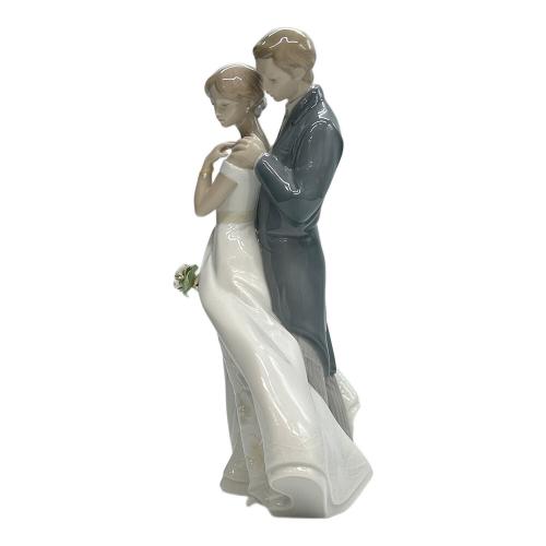 LLADRO リヤドロ きれいにしましょうね フィギュリン LLADRO リヤドロ きれいにしましょうね フィギュア 人形 女性