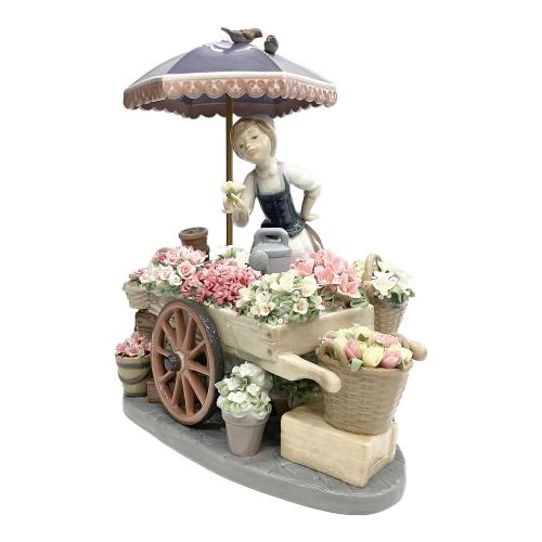 フィギュリン 公園通りの花屋さん